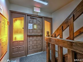 125 Warner Hill Road 100, Stratford CT 06614