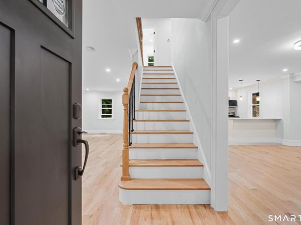 28 Spruce Mountain Road, Danbury CT 06810