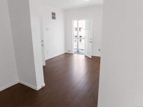 1169 Iranistan Avenue, Bridgeport CT 06605