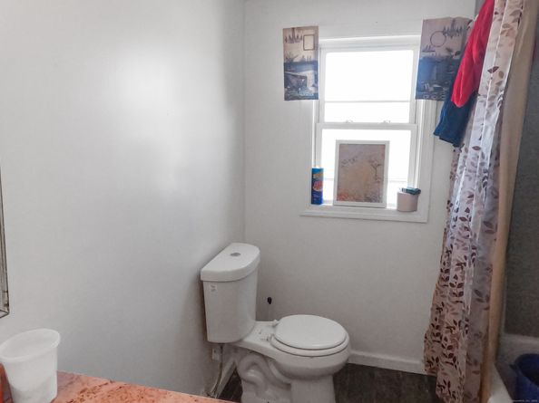 1169 Iranistan Avenue, Bridgeport CT 06605