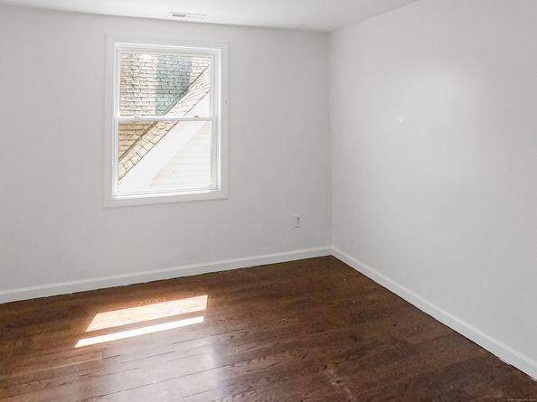 1169 Iranistan Avenue, Bridgeport CT 06605