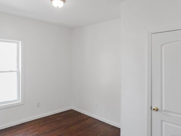 1169 Iranistan Avenue, Bridgeport CT 06605