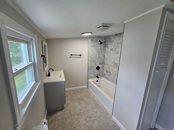 24 Lake Avenue, Danbury CT 06810