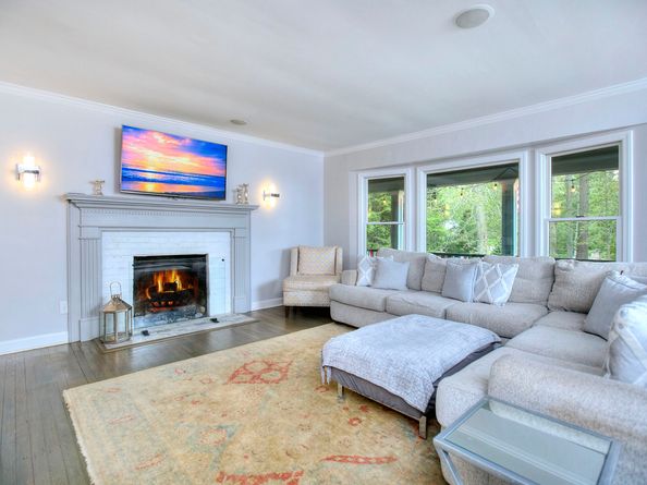 43 Burr Farms Road, Westport CT 06880