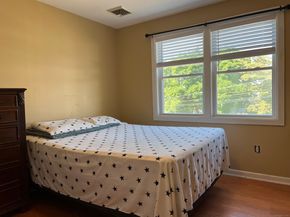 39 Moffitt Street, Bridgeport CT 06606