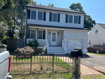 39 Moffitt Street