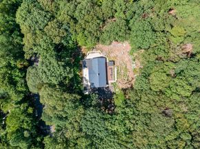 125 Buck Hill Road, Easton CT 06612