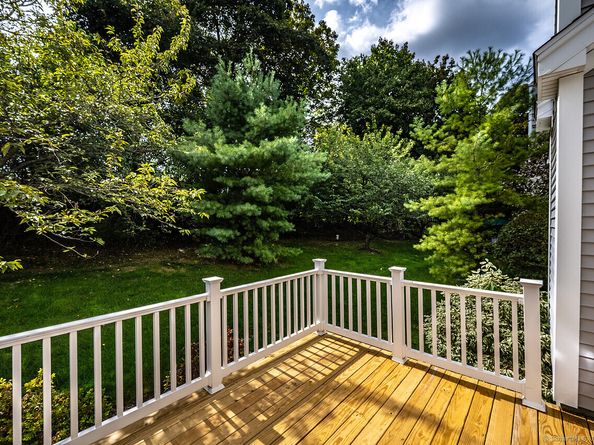 18 Penny Lane 18, Bethel CT 06801