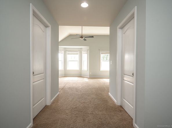 18 Penny Lane 18, Bethel CT 06801