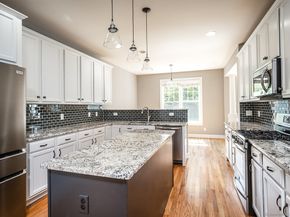 18 Penny Lane 18, Bethel CT 06801