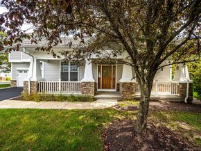18 Penny Lane 18, Bethel CT 06801