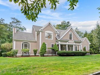 13 Orchard Hill Road