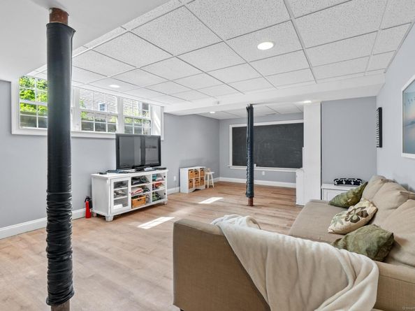 13 Orchard Hill Road, Norwalk CT 06851