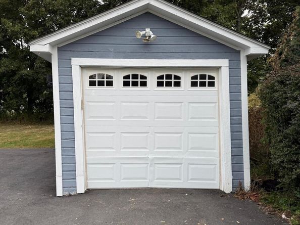 91 Stadley Rough Road, Danbury CT 06811