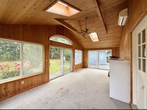 91 Stadley Rough Road, Danbury CT 06811