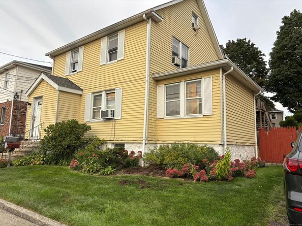 32-36-40 Roosevelt Avenue, Stamford CT 06902