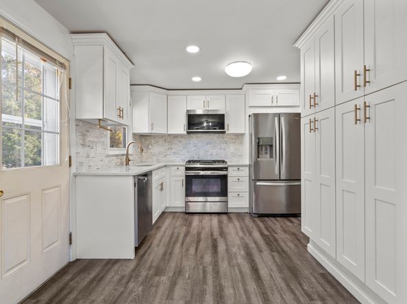 1675 Old Town Road, Bridgeport CT 06606