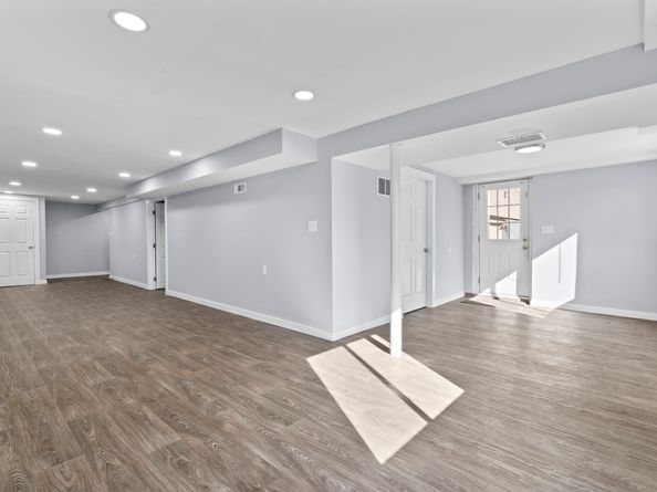 1675 Old Town Road, Bridgeport CT 06606