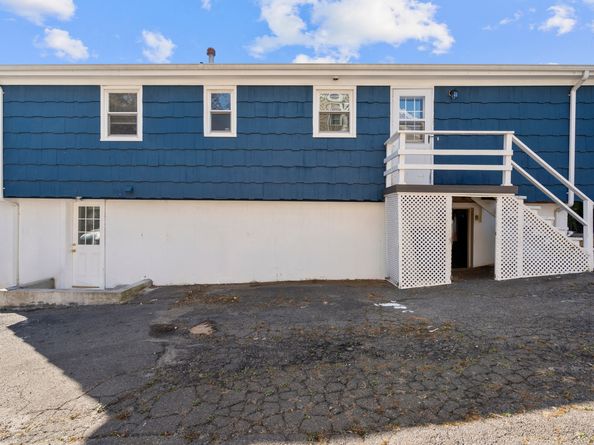 1675 Old Town Road, Bridgeport CT 06606