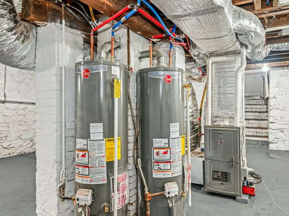 354 Beechmont Avenue, Bridgeport CT 06606