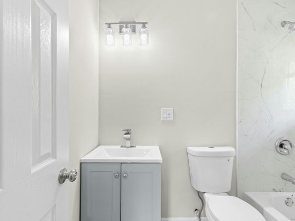 354 Beechmont Avenue, Bridgeport CT 06606