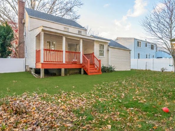 30 Winfield Drive, Stratford CT 06615