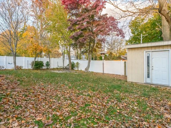 30 Winfield Drive, Stratford CT 06615