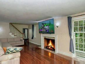 30 Winfield Drive, Stratford CT 06615