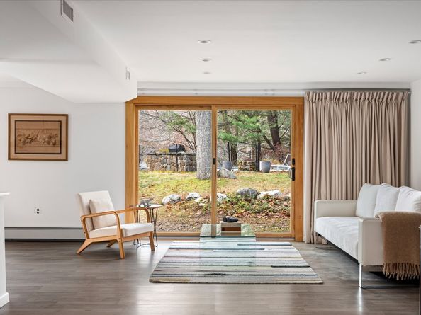 115 Mayapple Road, Stamford CT 06903