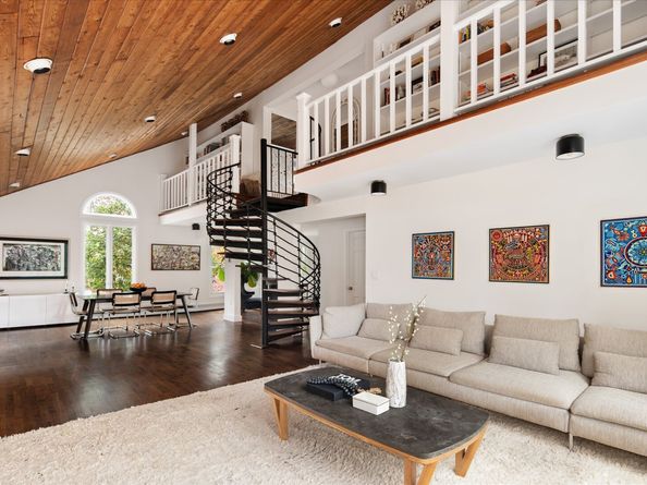 115 Mayapple Road, Stamford CT 06903