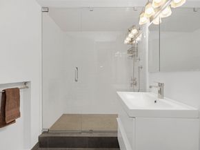 80 Cartright Street 2F, Bridgeport CT 06604