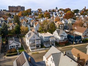 73 Pixlee Place, Bridgeport CT 06610