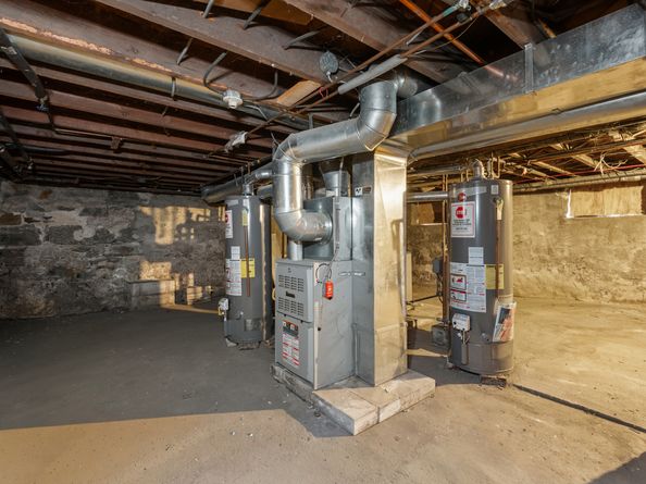 73 Pixlee Place, Bridgeport CT 06610