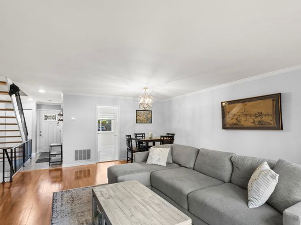 48 Randall Avenue APT 3, Stamford CT 06905