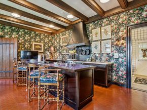 Undisclosed Address #24130997, Westport CT 06880