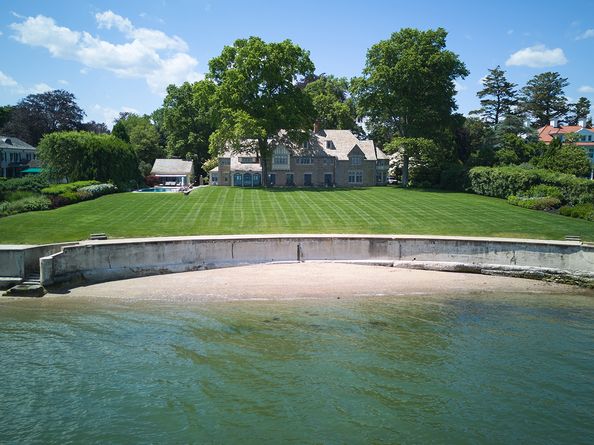 Undisclosed Address #24130997, Westport CT 06880
