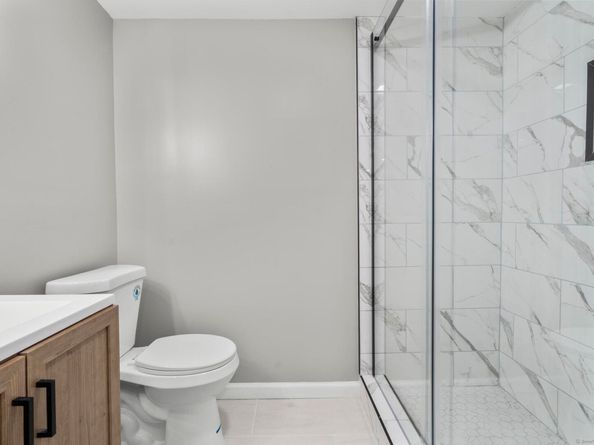 3 Horseshoe Drive, Danbury CT 06811