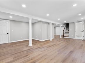 3 Horseshoe Drive, Danbury CT 06811