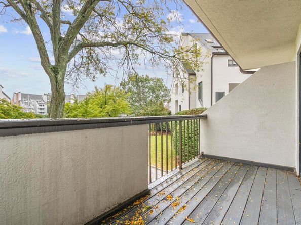 79 Harbor Drive 320, Stamford CT 06902