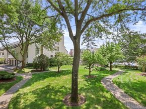 79 Harbor Drive 320, Stamford CT 06902