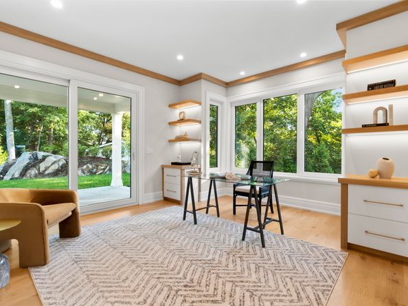 72 Old Kings Highway S, Darien CT 06820