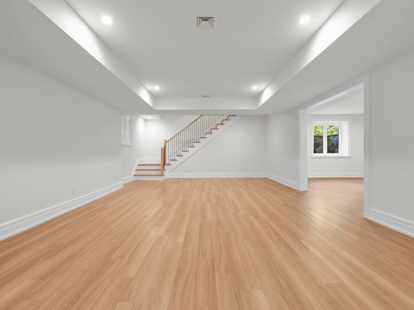 72 Old Kings Highway S, Darien CT 06820