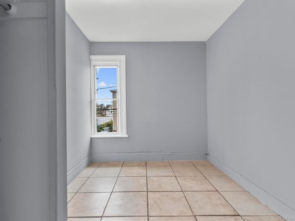 39 Jane Street, Bridgeport CT 06608