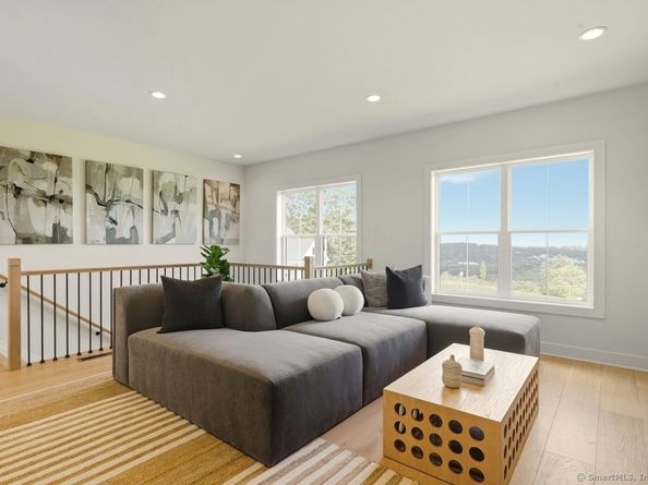 2 Foxwood Drive Lot 61, Danbury CT 06810