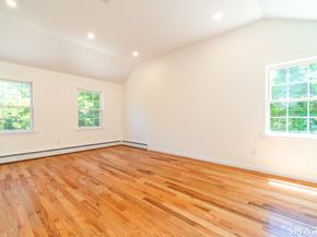 1425 James Farm Road, Stratford CT 06614