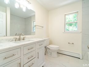 1425 James Farm Road, Stratford CT 06614