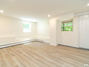 1425 James Farm Road, Stratford CT 06614