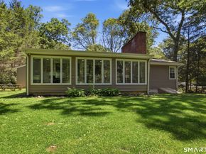 41 Hemlock Trail, Trumbull CT 06611