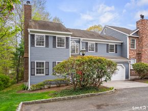 3845 Park Avenue 18, Fairfield CT 06825
