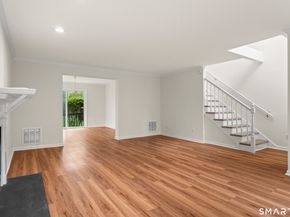 3845 Park Avenue 18, Fairfield CT 06825